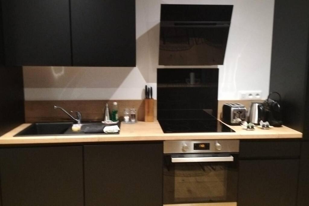 The Sunny ¤ Terrasse ¤ Proche Centre ¤ Parking ¤ Wifi Apartment อาเมียงส์ ภายนอก รูปภาพ